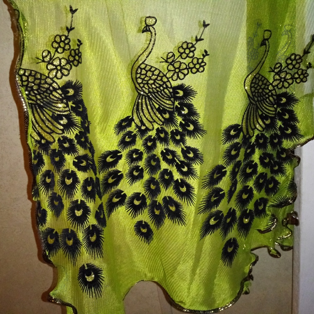 Scarf - Picture 2 of 3
